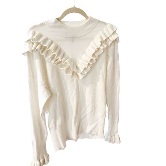 Gorgeous Cream Long Sleeved Buffalo Sweater, XL - Picture 1 of 4